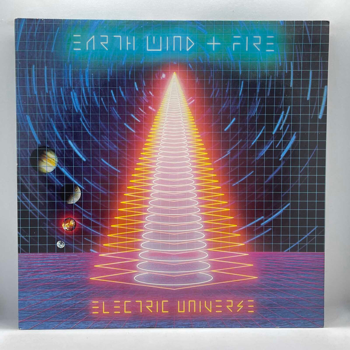 Earth, Wind &amp; Fire - Electric Universe