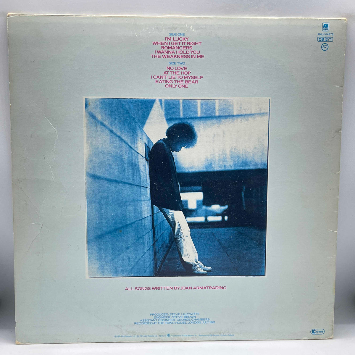Joan Armatrading - Walk Under Ladders
