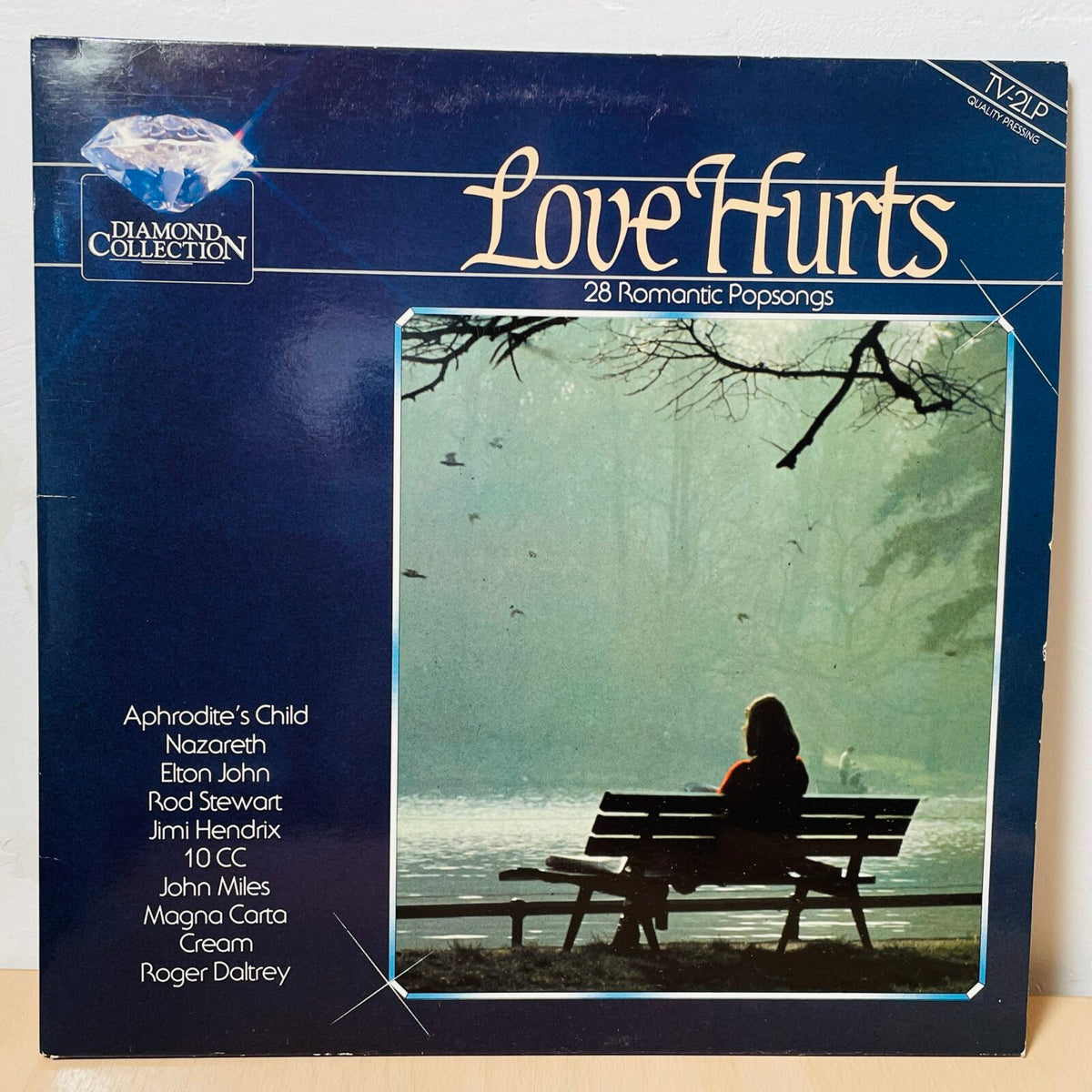 Various - Love Hurts - 28 Romantic Popsongs